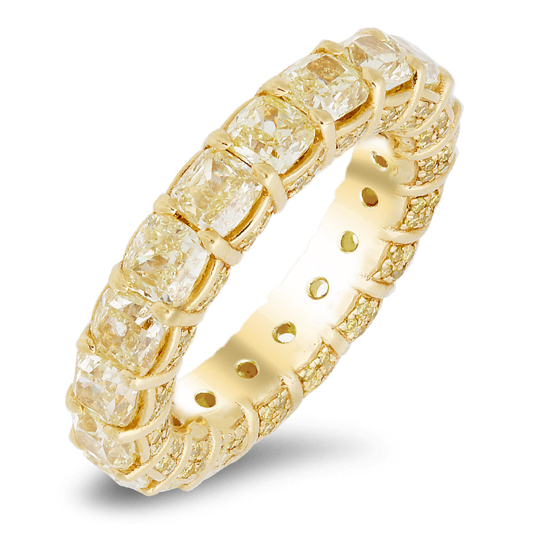 18K Yellow Gold Diamond Band
