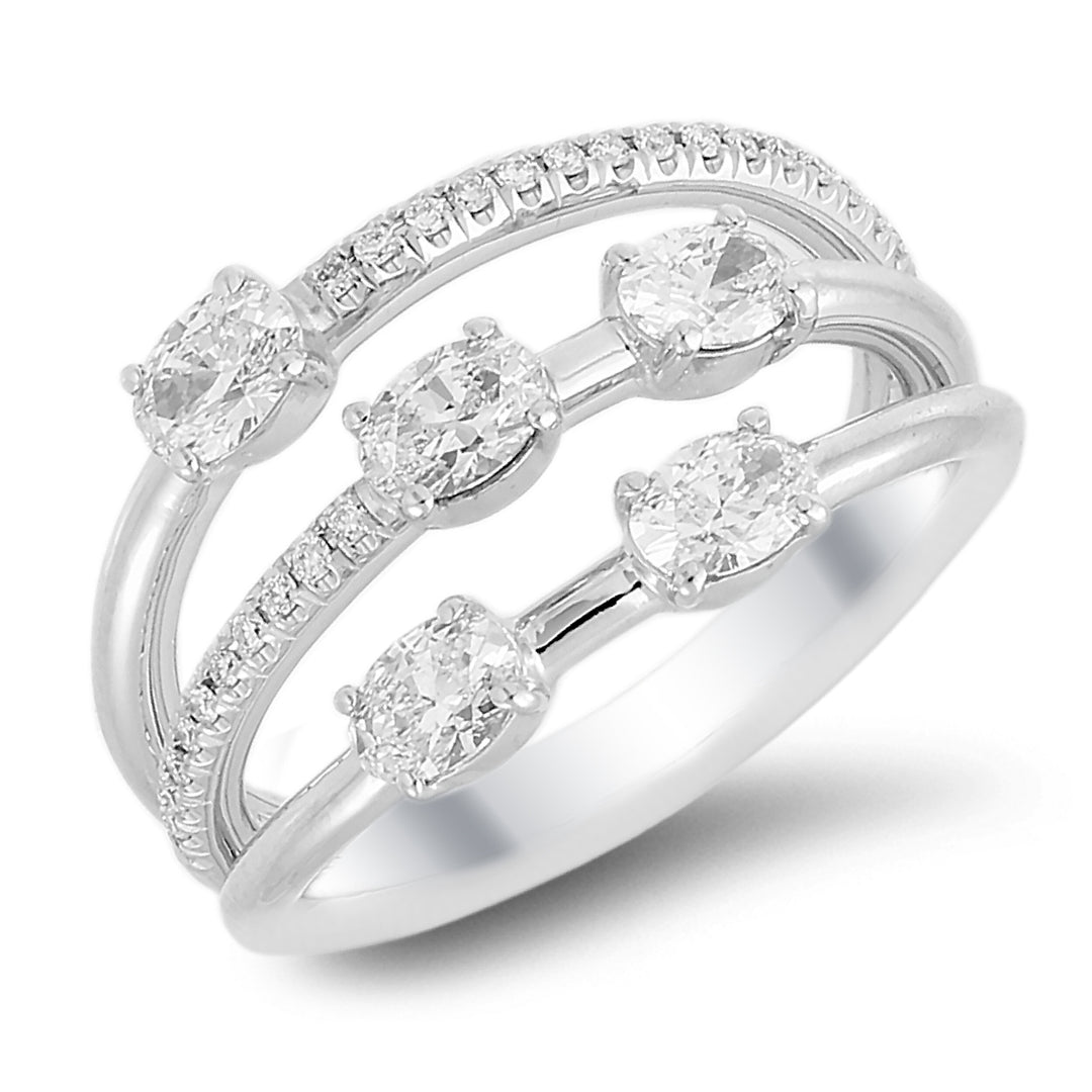 18K White Gold Diamond Ring