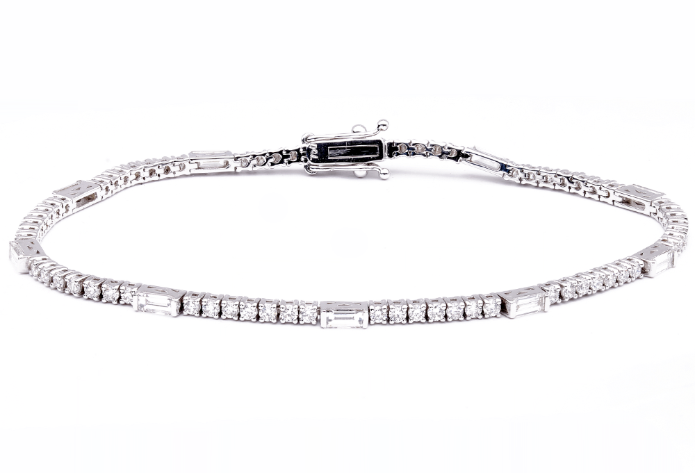 18K White Gold Diamond Tennis Bracelet